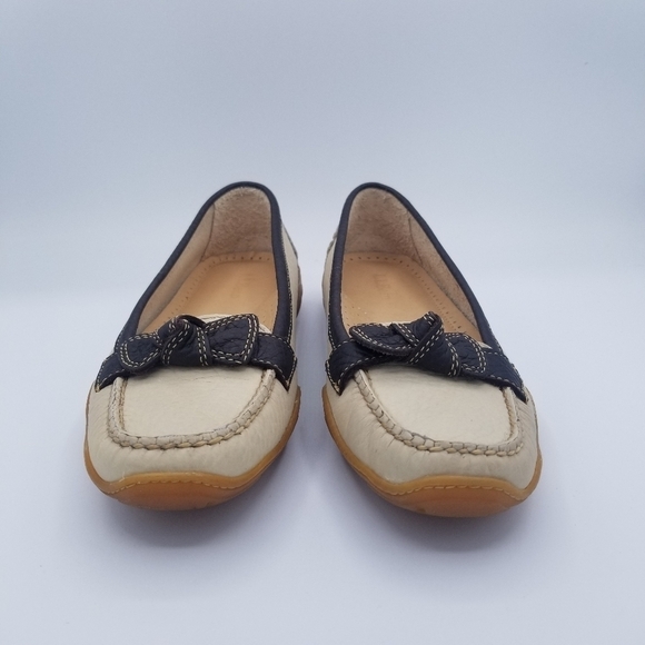 L.L. Bean Pebbled Leather Tan Bow Loafers size 7.5 - Picture 15 of 15